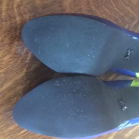 High, high heel royal blue upper, lemon heels. - Picture 2 of 3